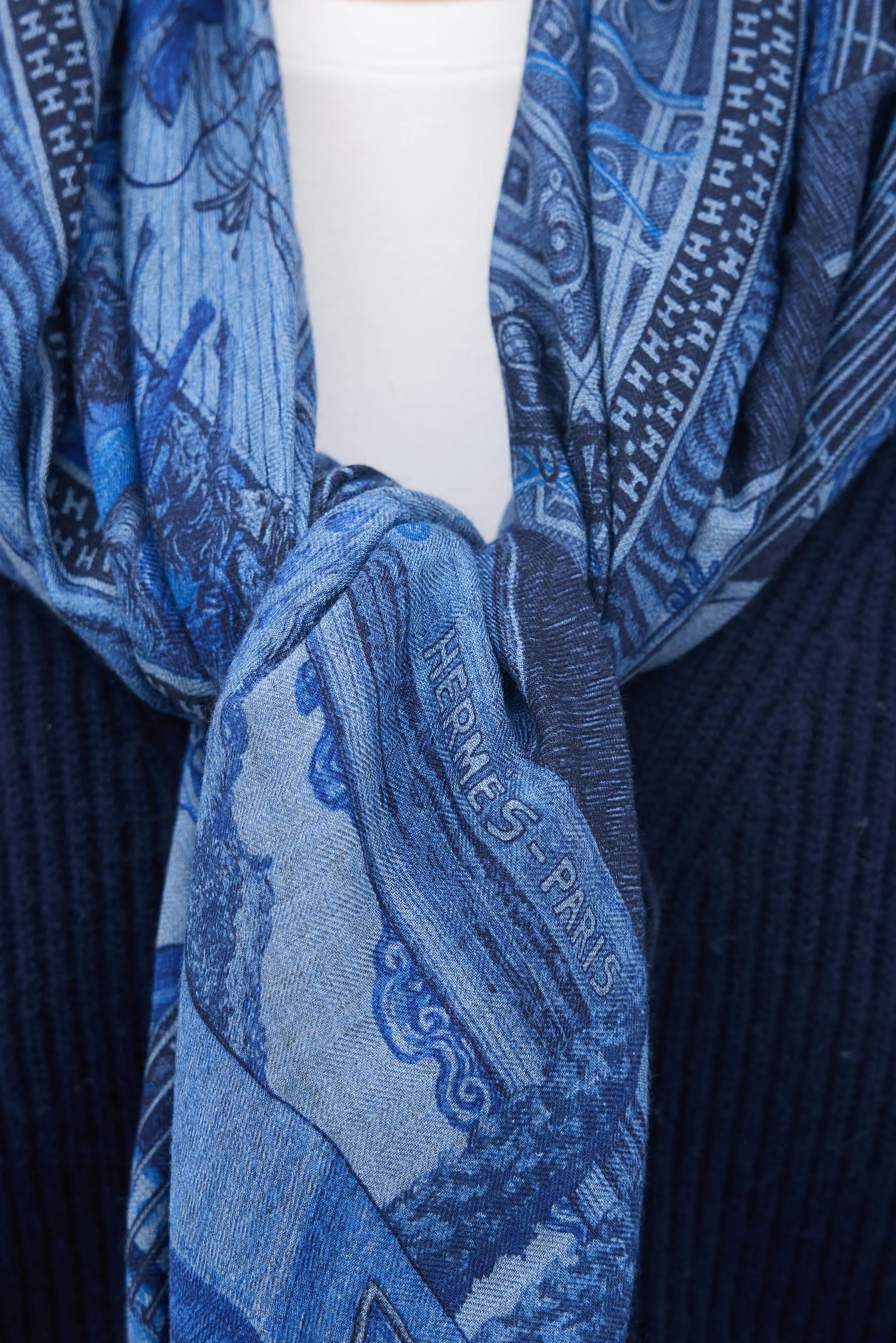 Blue Cashmere & Silk Silk Mix 140 Scarf