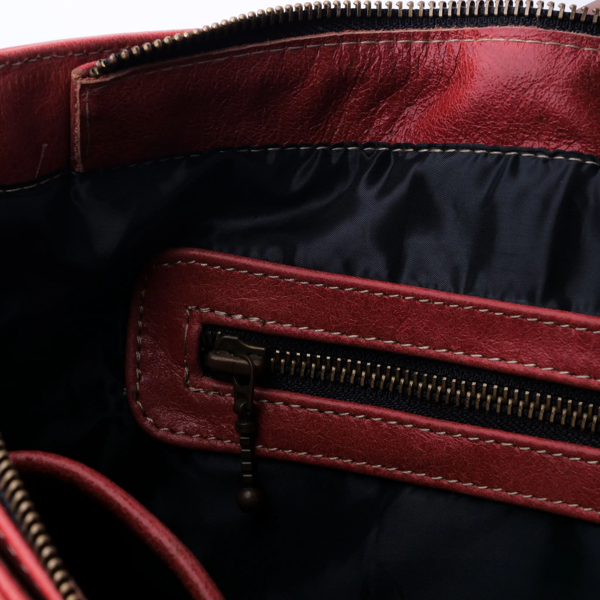 Everyday Women's Candy Red Leather Zipper Tote Bag
