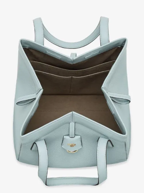 Fendi Women Tote Bags