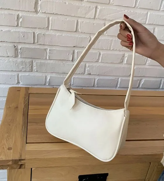 PB71 Simple White Purse