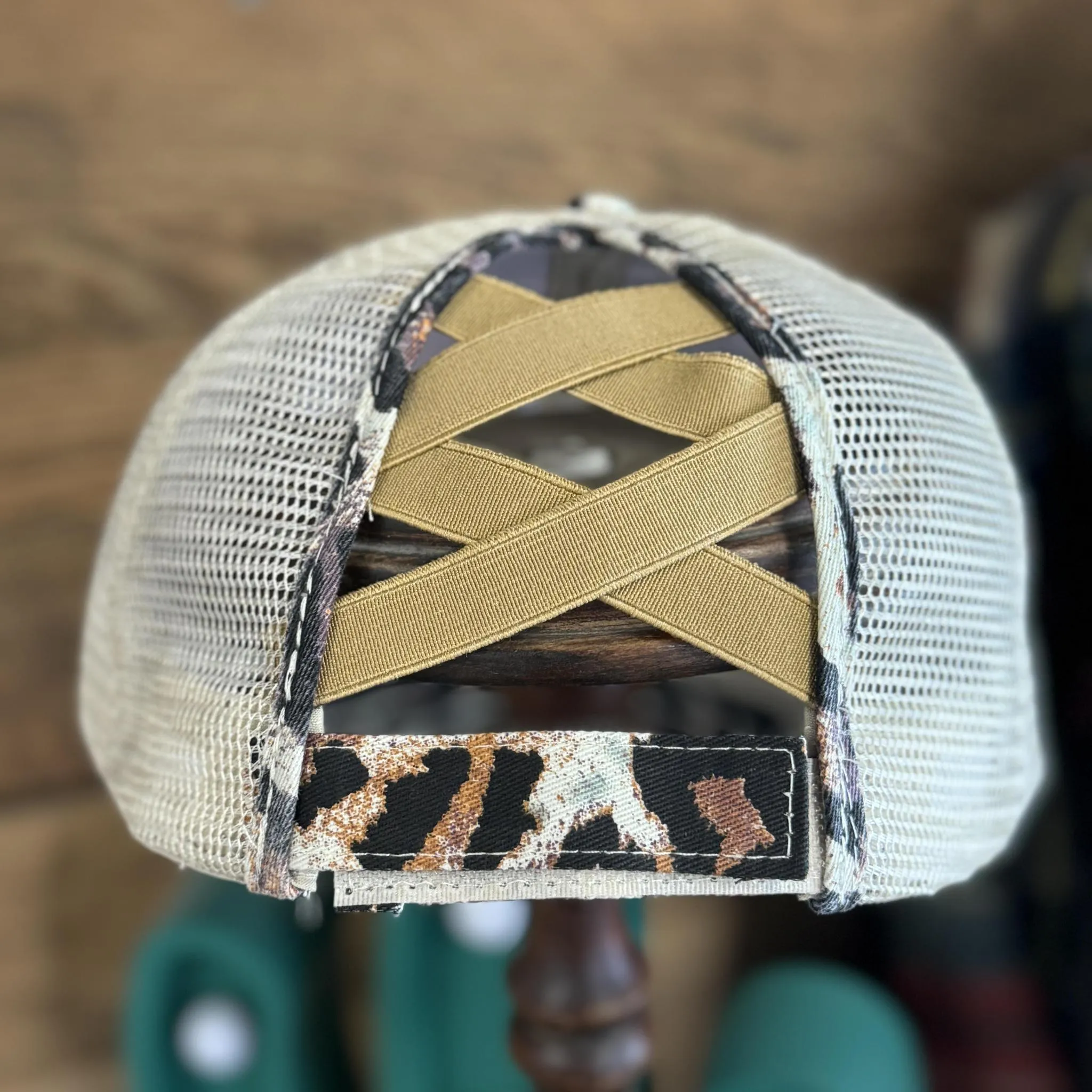 QRVS LOGO CHEETAH PRINT HAT