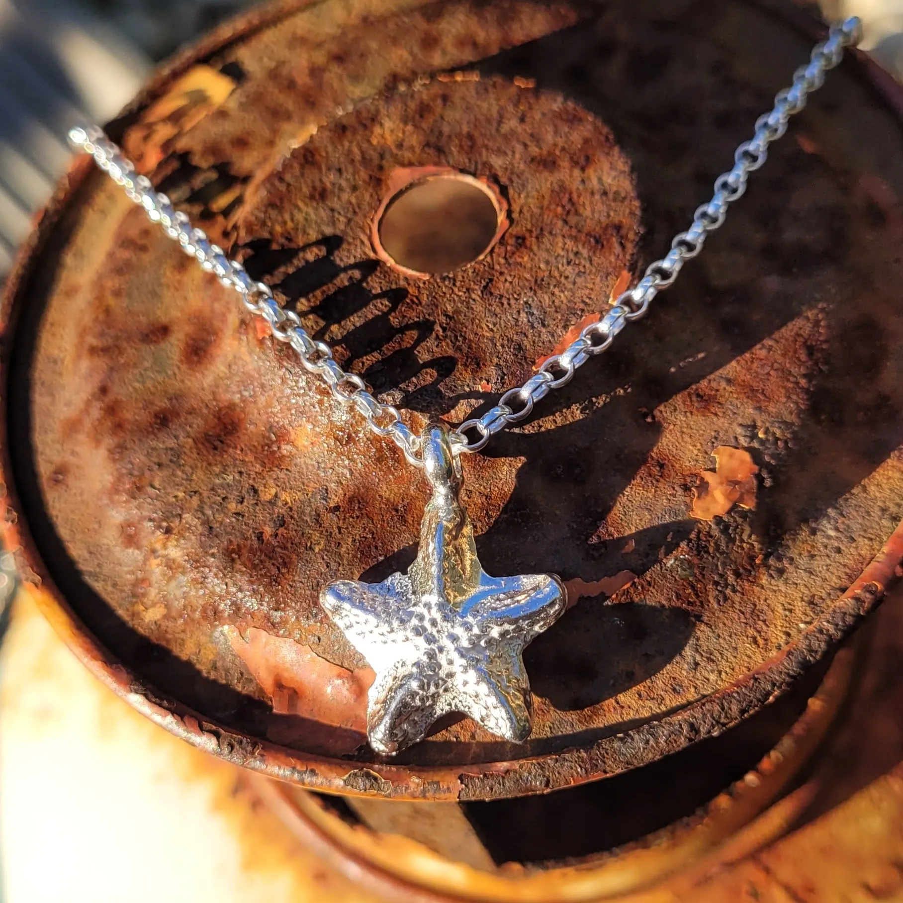 Starfish Charm Belcher Chain Necklace